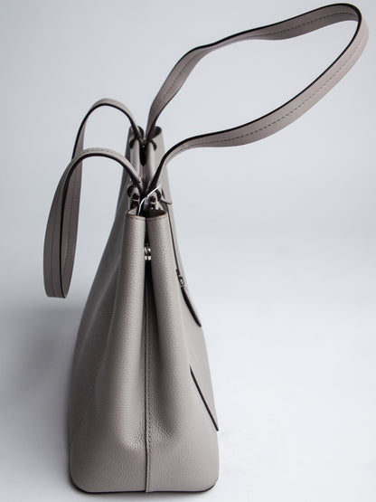 Good Michael Kors Gray Leather Handbag with Shoulder Strap