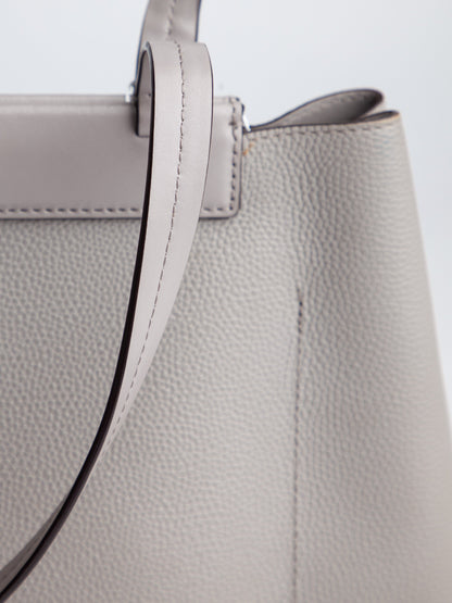 Good Michael Kors Gray Leather Handbag with Shoulder Strap