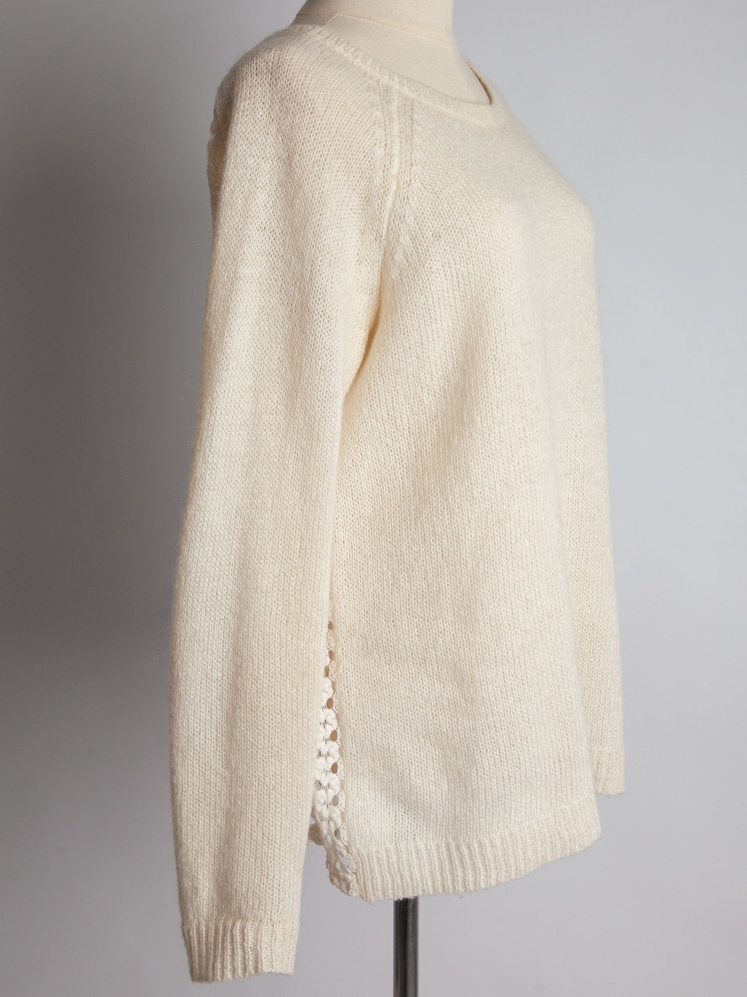 Good More &amp; More White Poplin Sweater Size XS with Textured Back