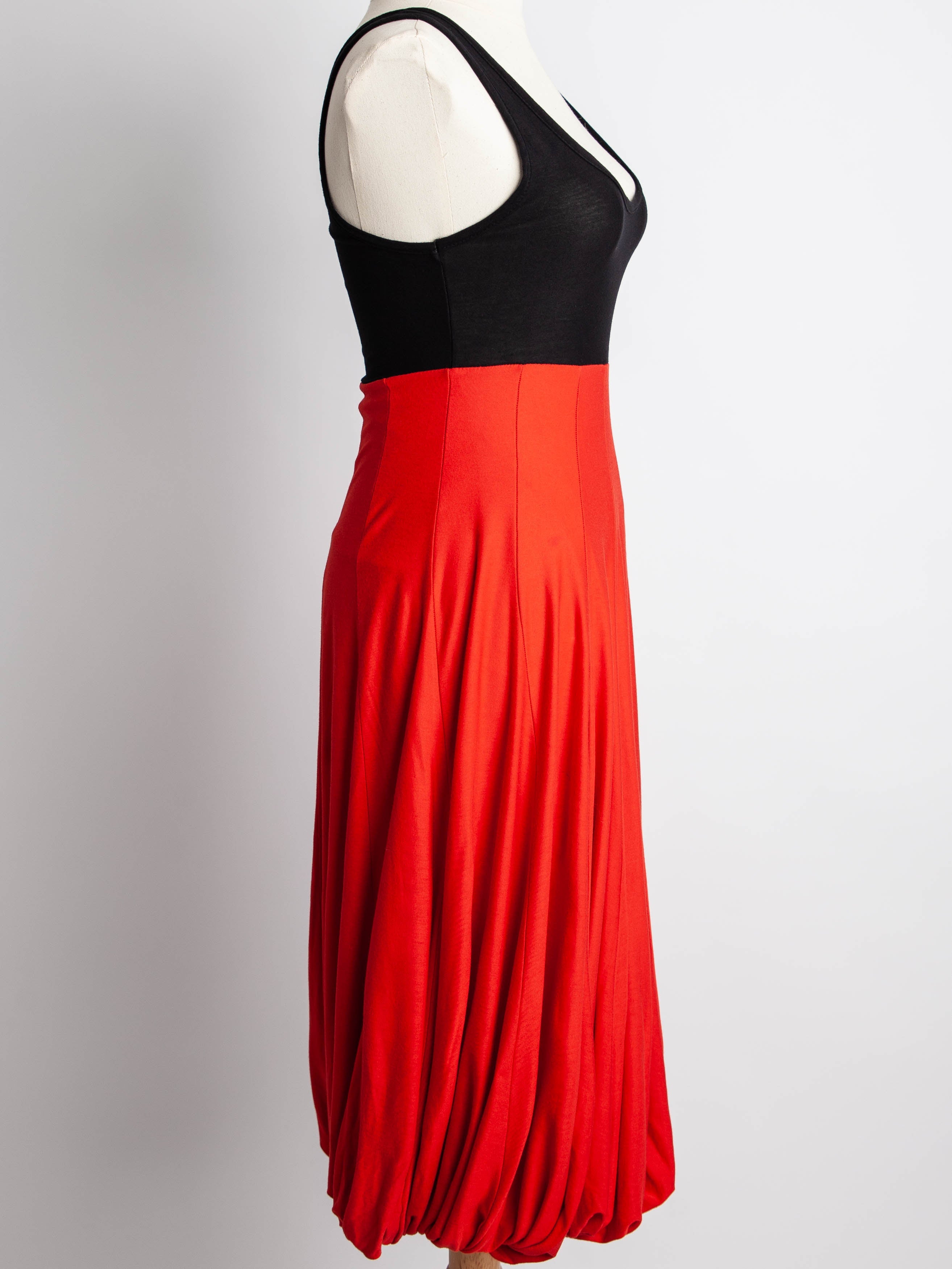Good Alexander McQueen Red Viscose Dress Size XS with Black Top