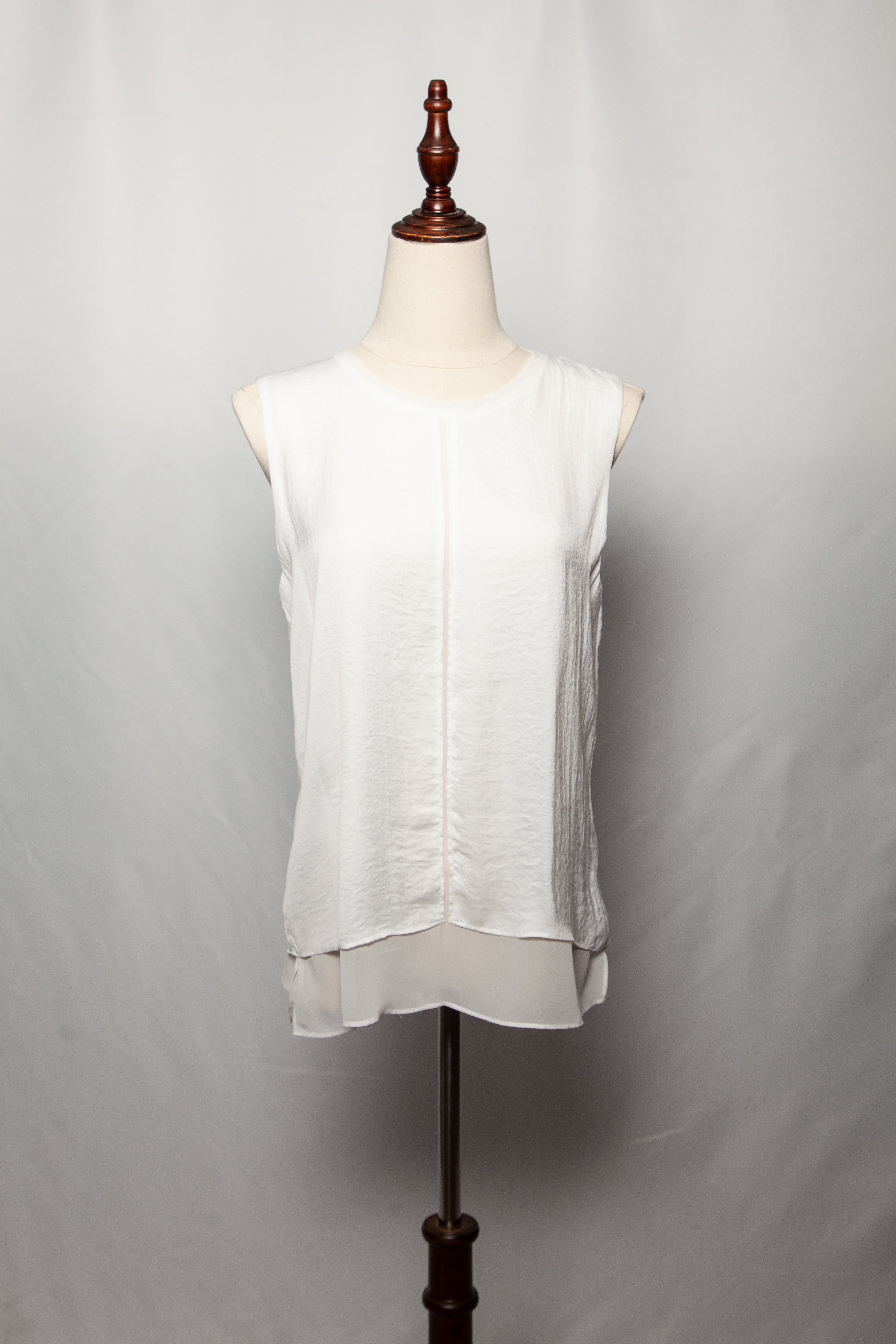 Violet + Claire White Sleeveless Blouse Polyester Size Optional