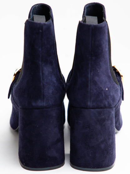 Good Condition Prada Purple Suede Ankle Boots Size 37.5 with Buckle