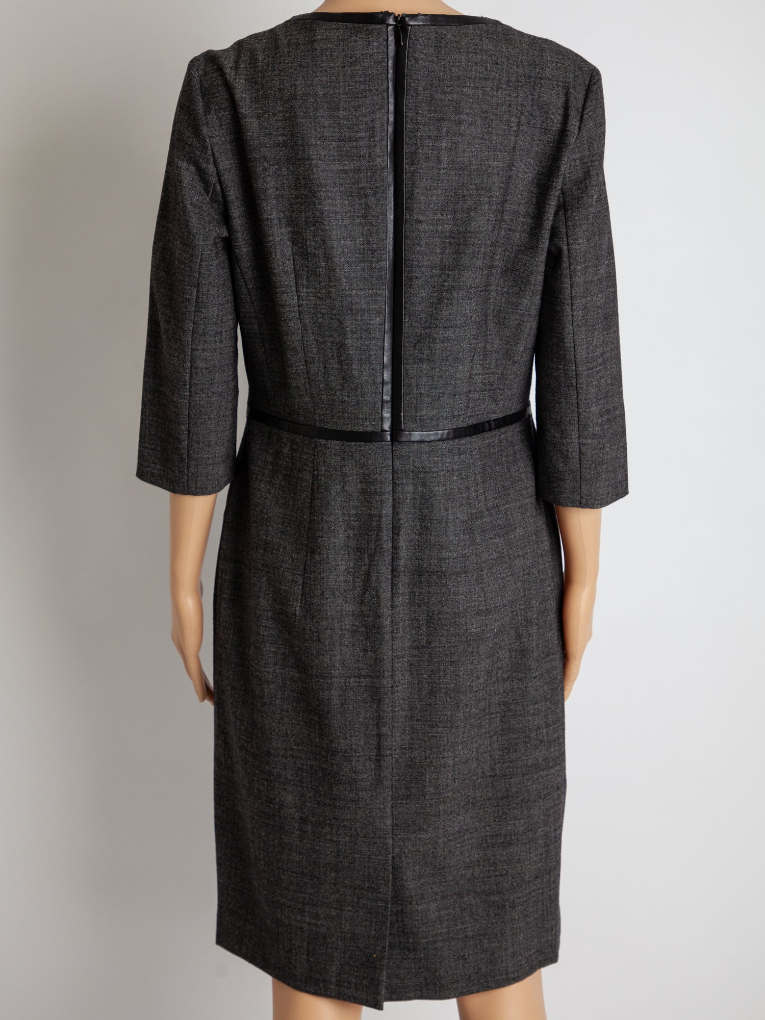 Good Hugo Boss Gray Cotton Dress Size M with Three-Quarter Sleeves