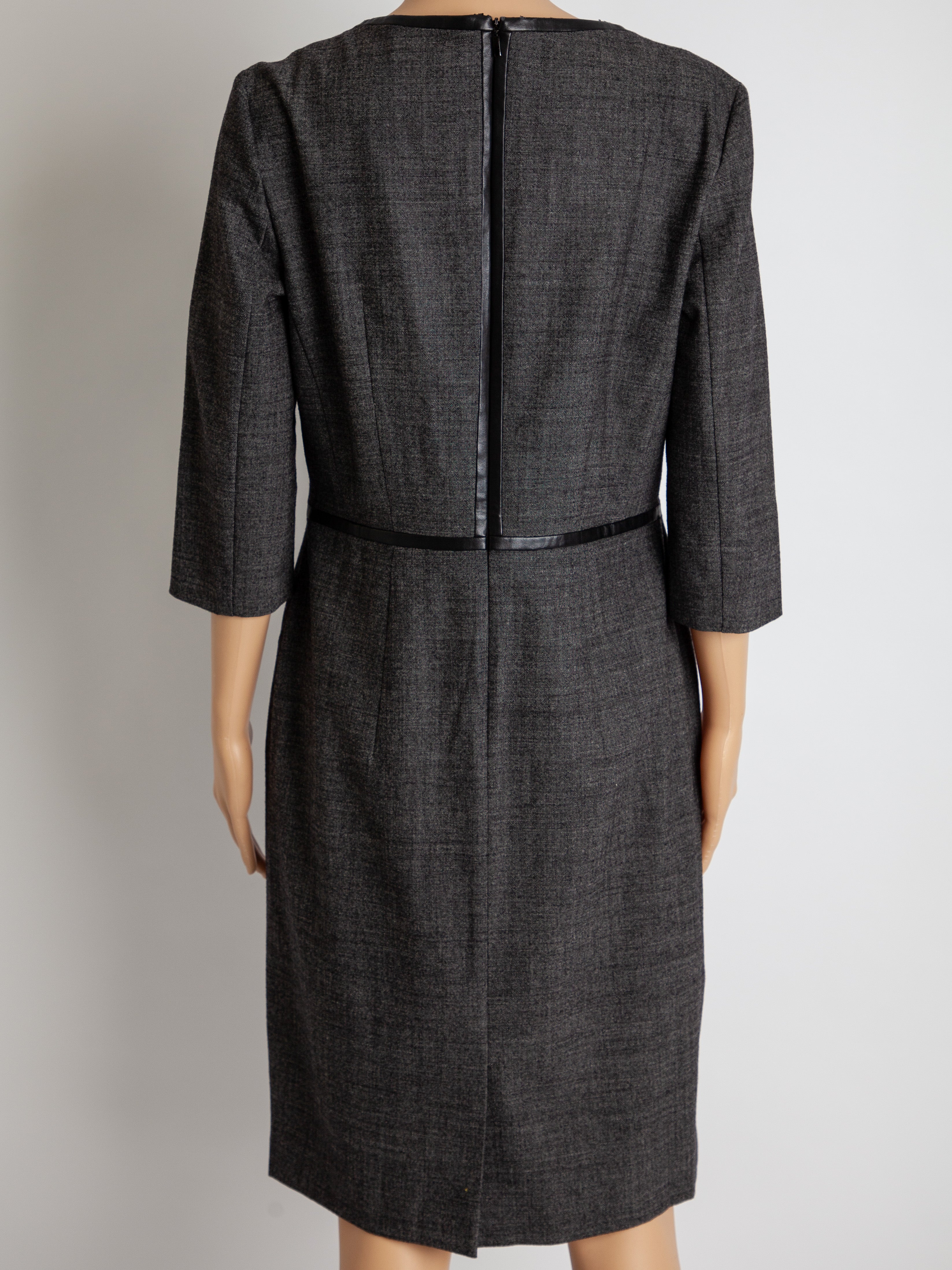 Good Hugo Boss Gray Cotton Dress Size M with Three-Quarter Sleeves