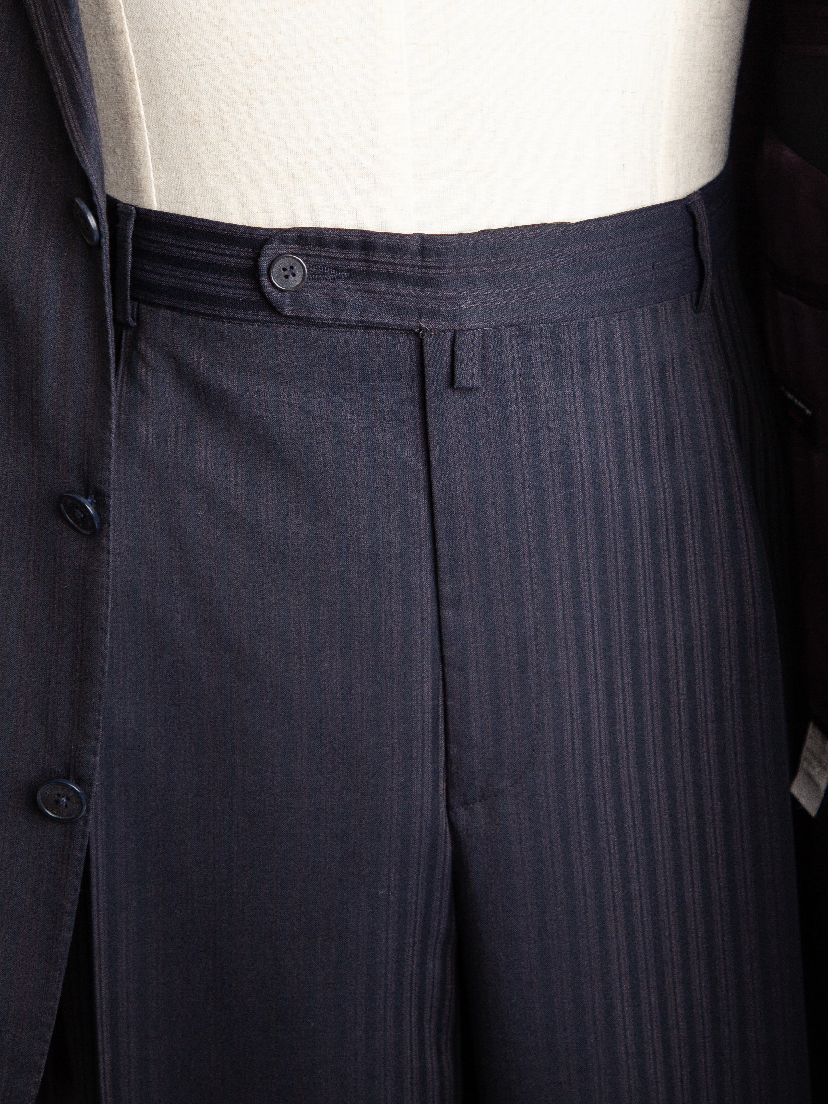 Good Pierre Cardin Black Pinstripe Suit Size XXL for Men