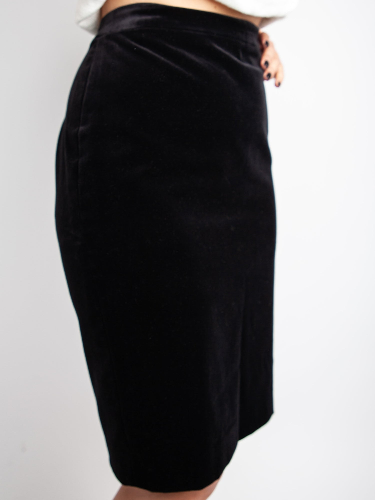 Escada Black Velvet Pencil Skirt High Waist Size XS