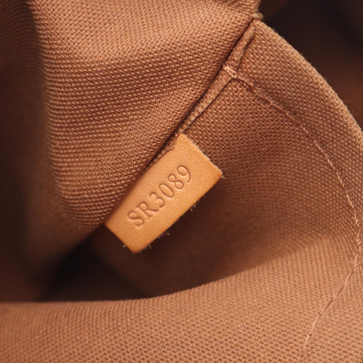 Louis Vuitton Palermo PM, Monogram