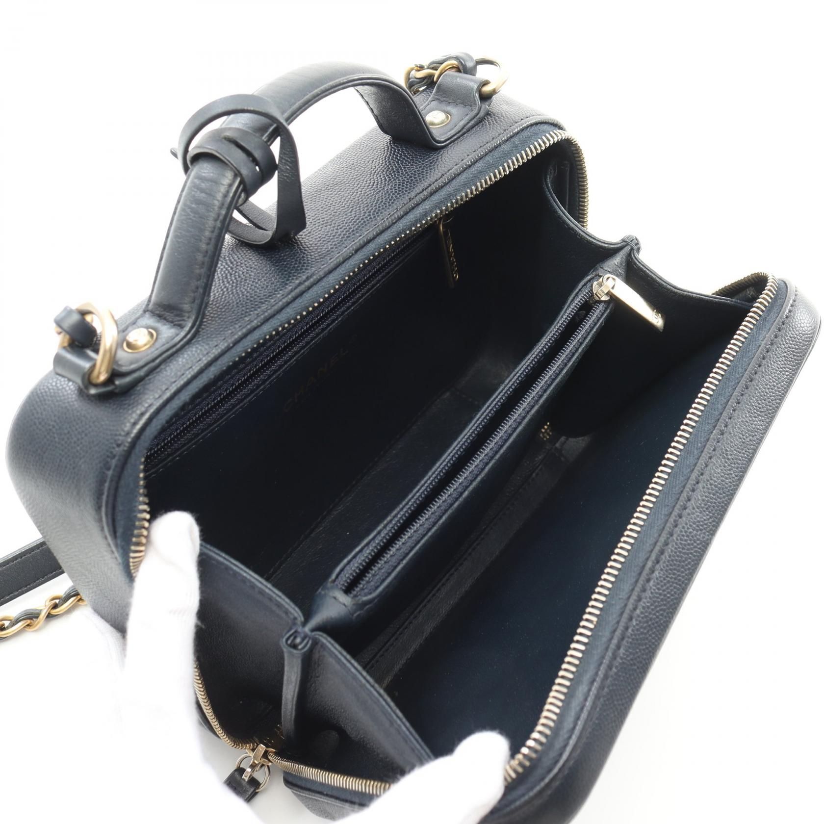 Chanel Navy Cc Filigree Matelasse Shoulder Bag Leather Grained Calfskin