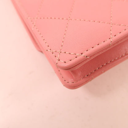 Chanel Pink Cowhide Leather Chain Shoulder Golden Shoulder Bag Powder Red Shoulder Bag Calfskin (cowhide)