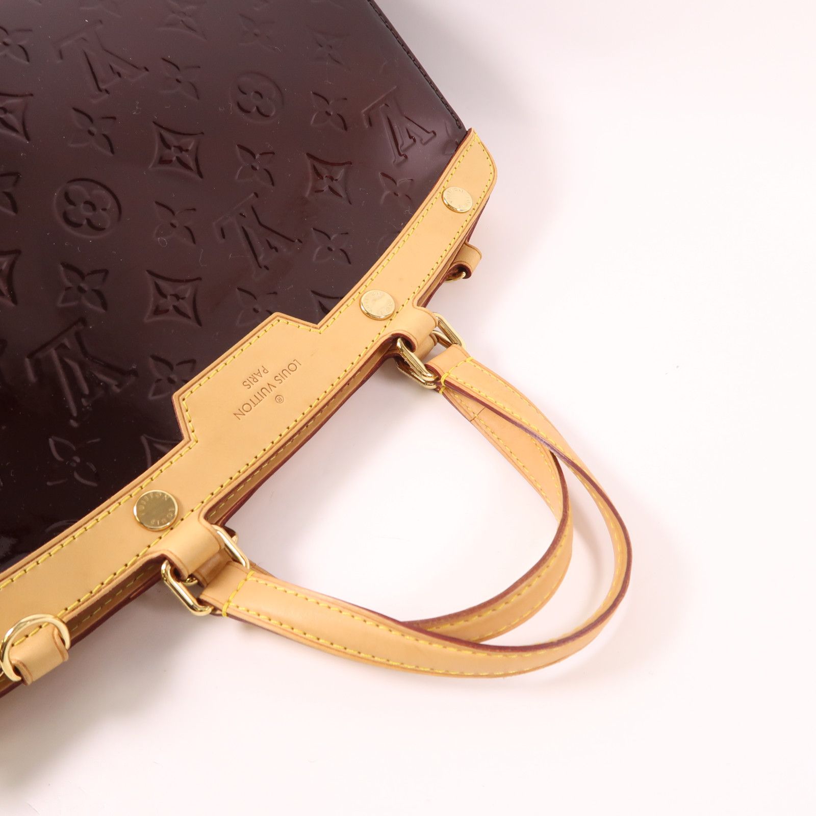 Louis Vuitton Vernis Brea Mm Hand-milled Shoulder Bag Rouge Fauviste Red Rouge 2way Shoulder Bag M 91690