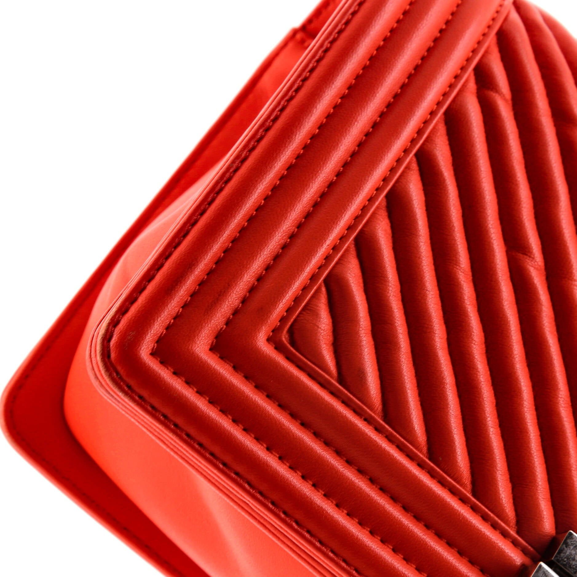 Chanel Boy Flap Bag Chevron Wrinkled Lambskin Old Medium