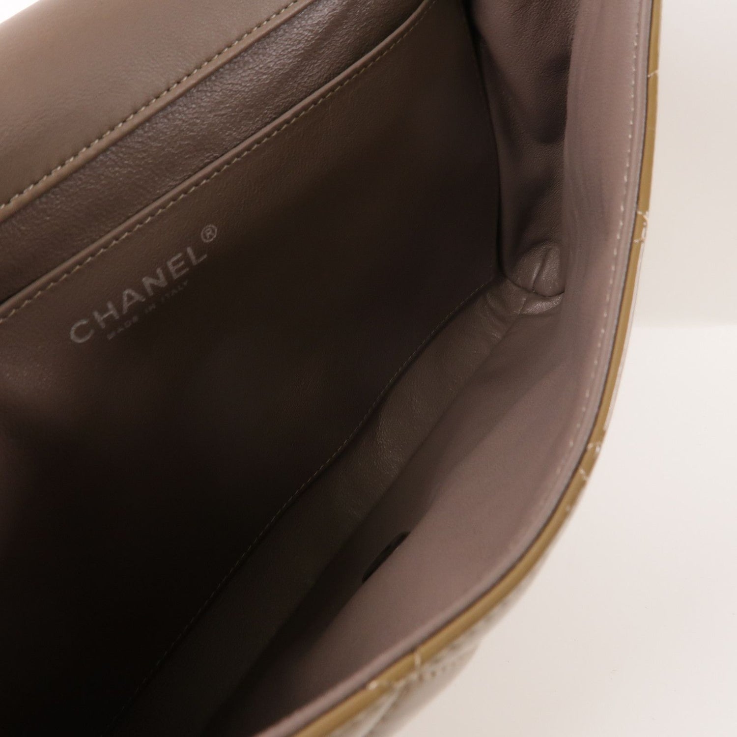 Chanel Other Lacquered Leather Shoulder Bag Silver Shoulder Bag Patent Leather