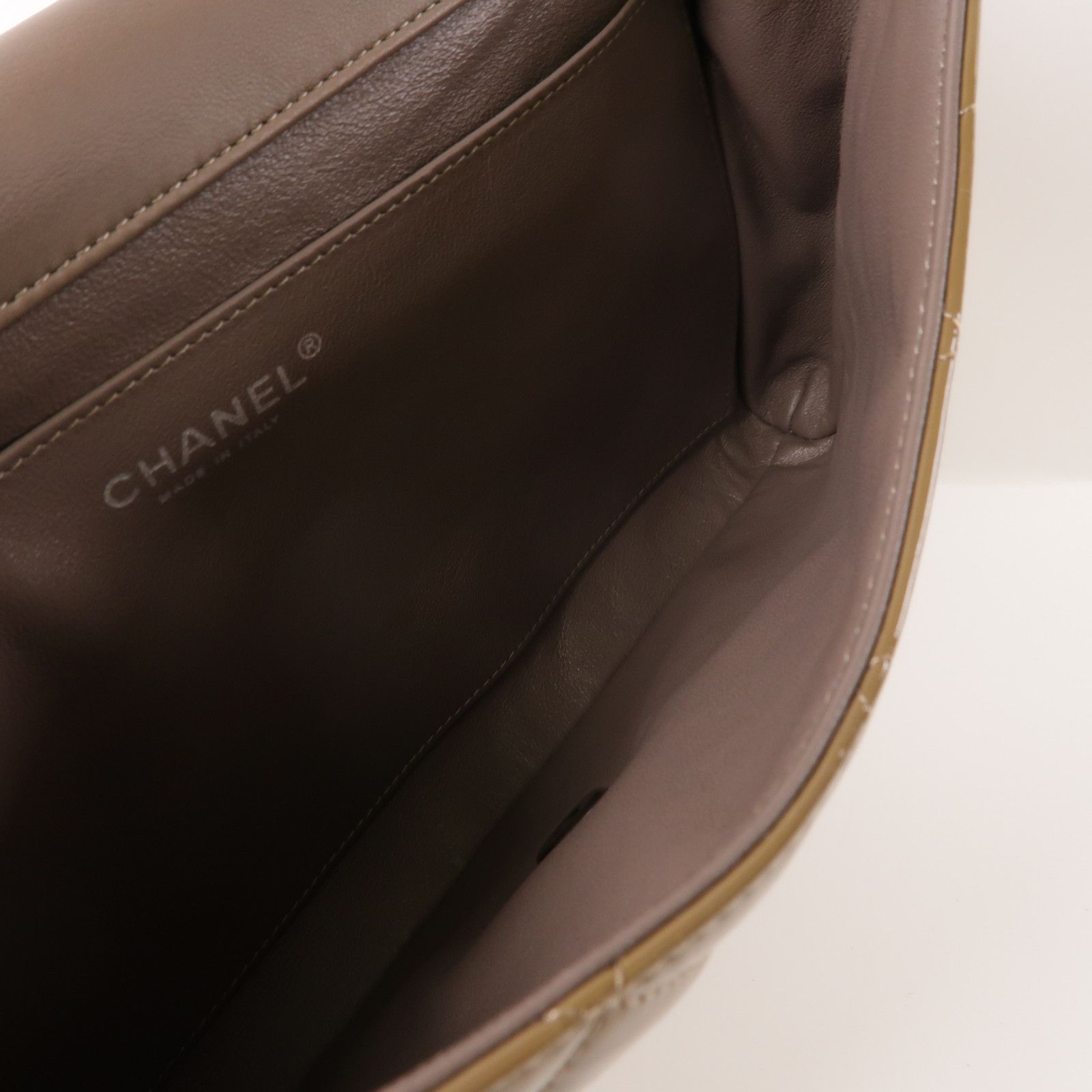 Chanel Other Lacquered Leather Shoulder Bag Silver Shoulder Bag Patent Leather