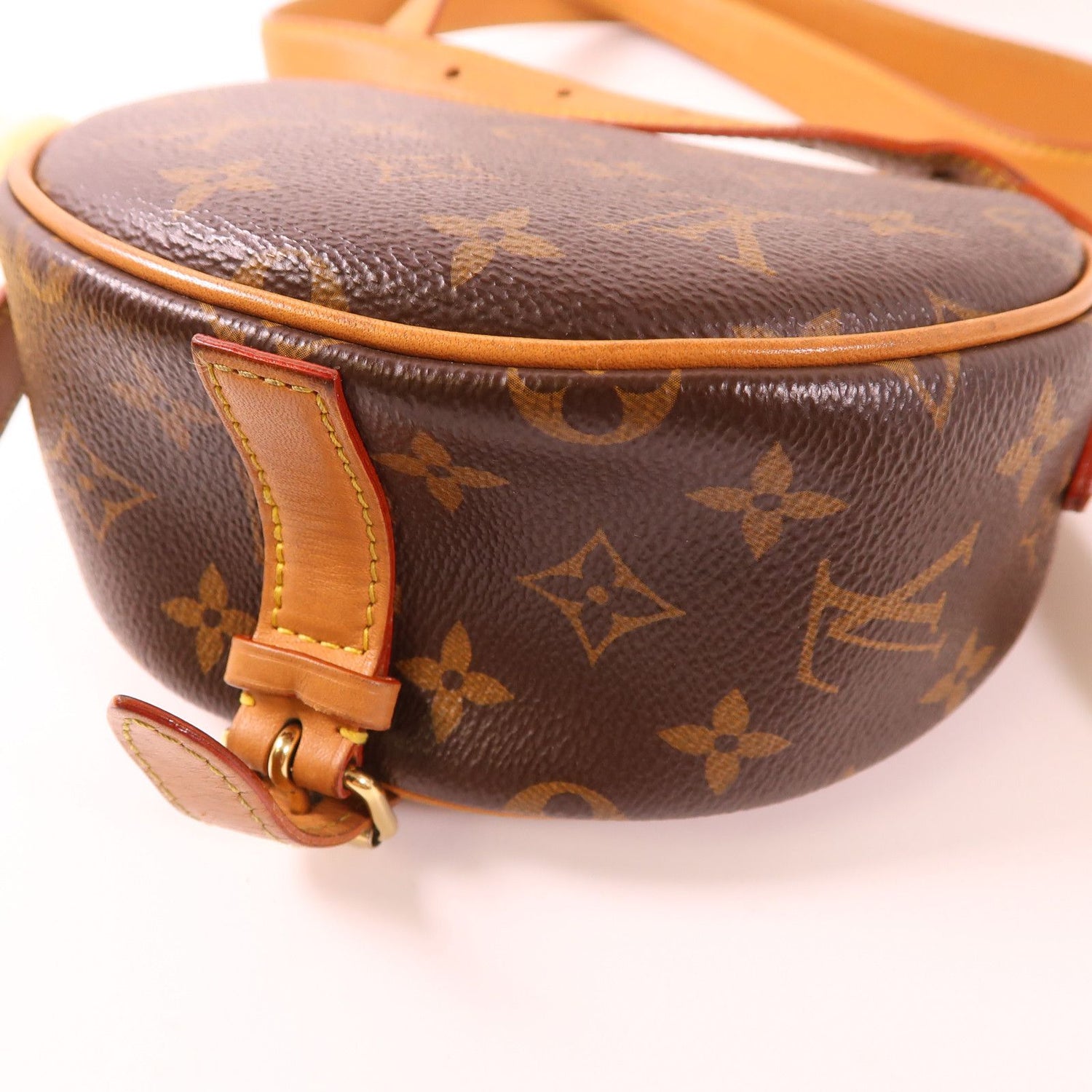 Louis Vuitton Monogram Tambourin Shoulder Bag Brown Shoulder Bag M 44860