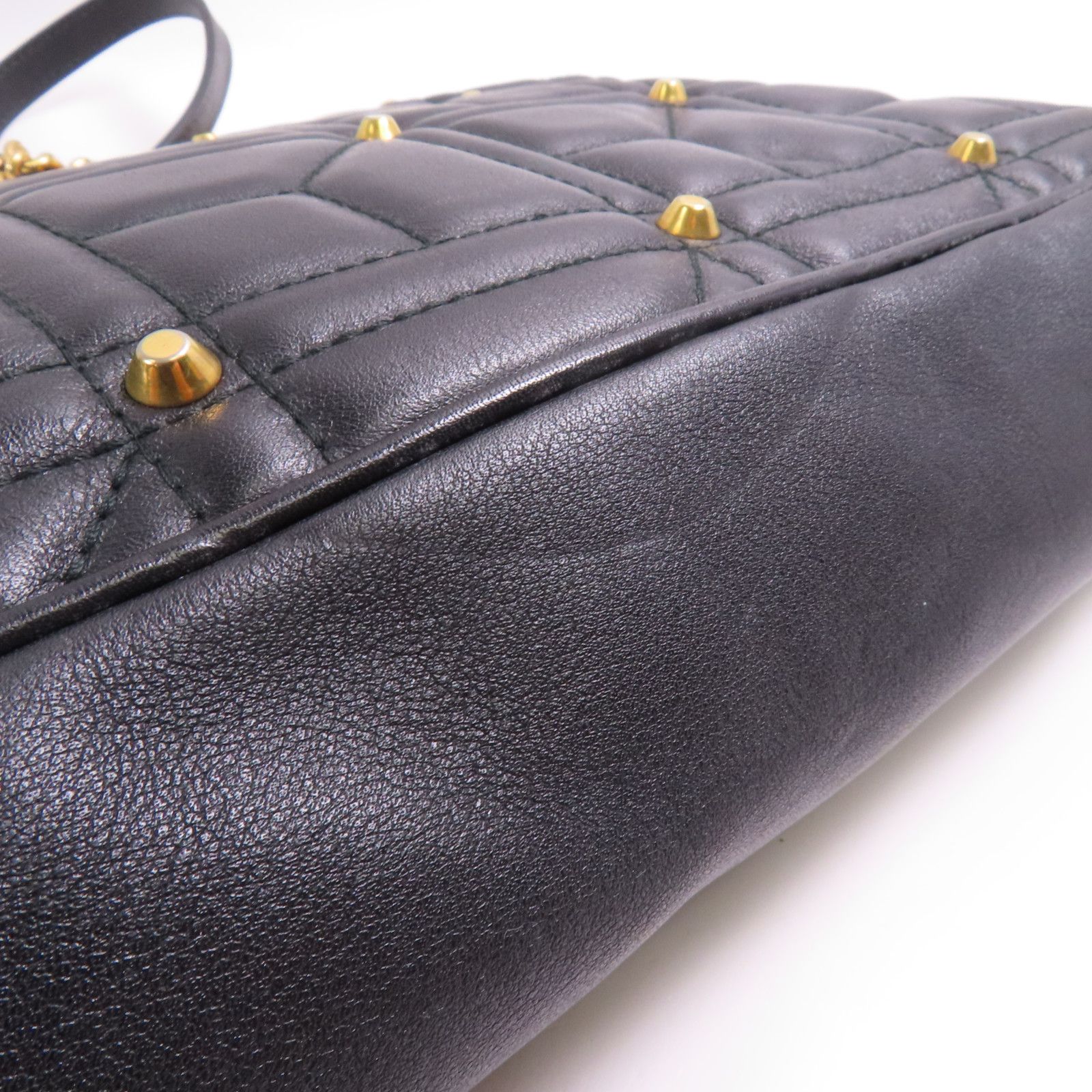 Gucci Cowhide Leather Gg Marmont Gold Cross Shoulder Bag Black Calfskin (cowhide) 443496