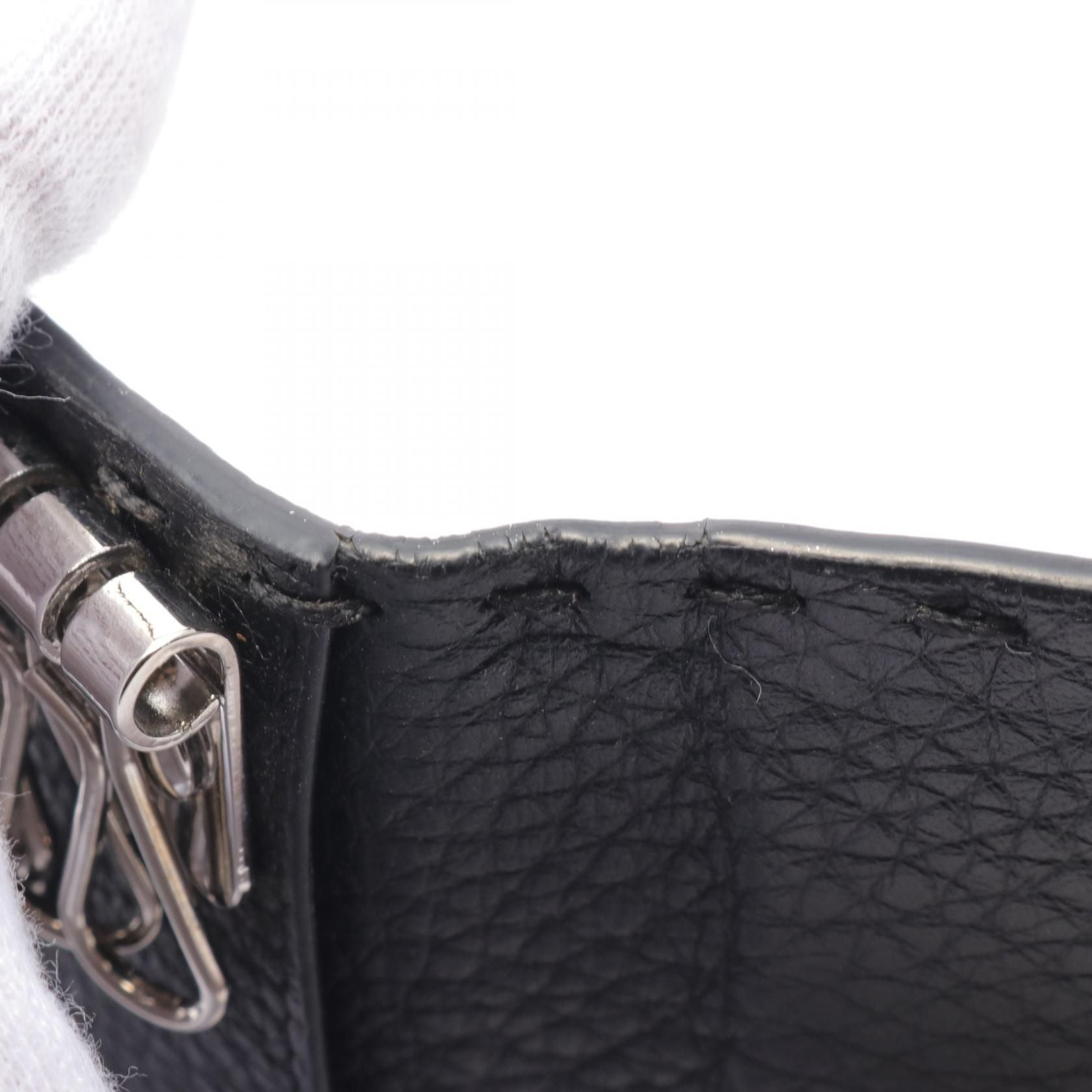 Fendi Selleria Key Holder Black Leather 7ap 011