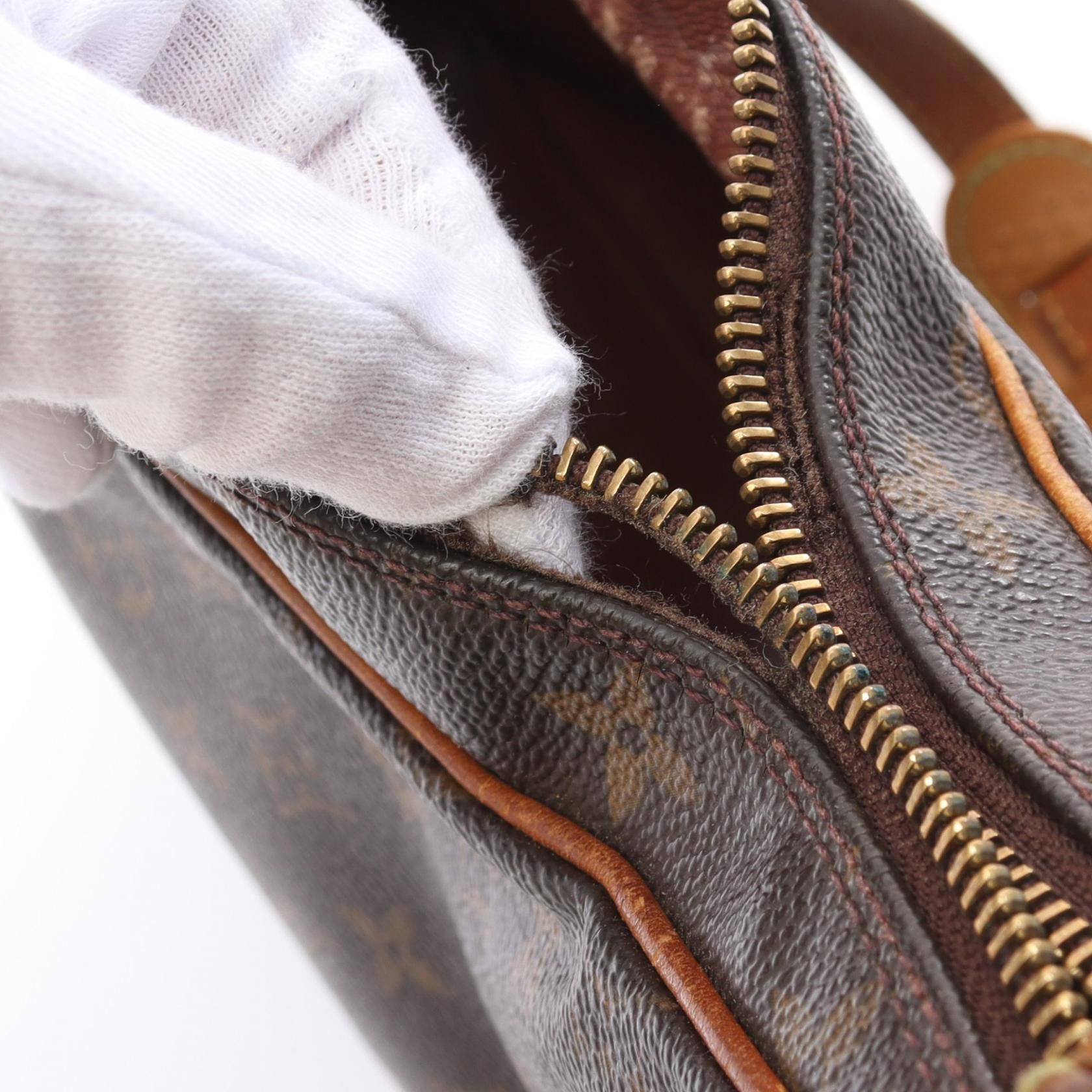 Louis Vuitton Boulogne 30, Monogram