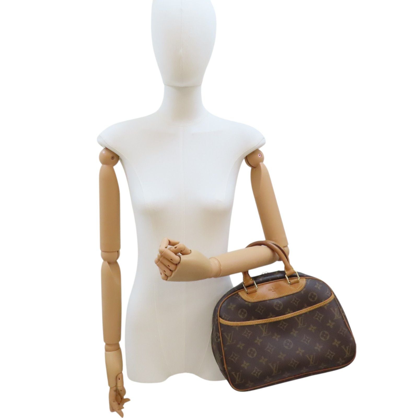 Louis Vuitton Trouville, Monogram