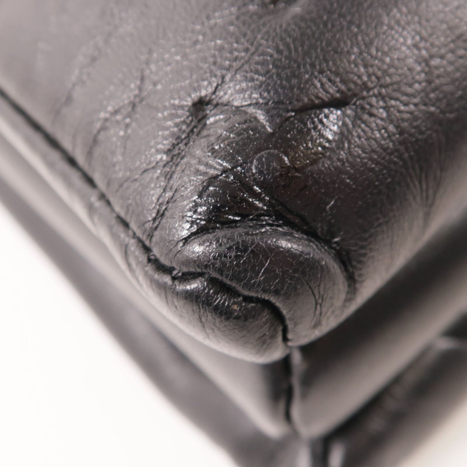 Louis Vuitton Sheepskin Leather Coussin Mm Golden Shoulder Bag Black Shoulder Bag M 57783