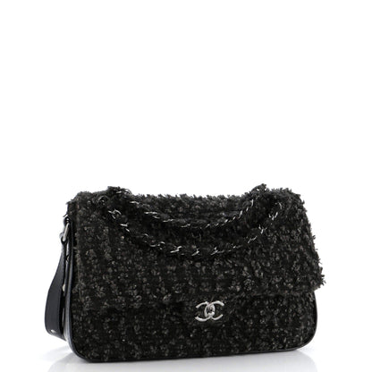 Chanel CC Lock Flap Messenger Bag Tweed Medium
