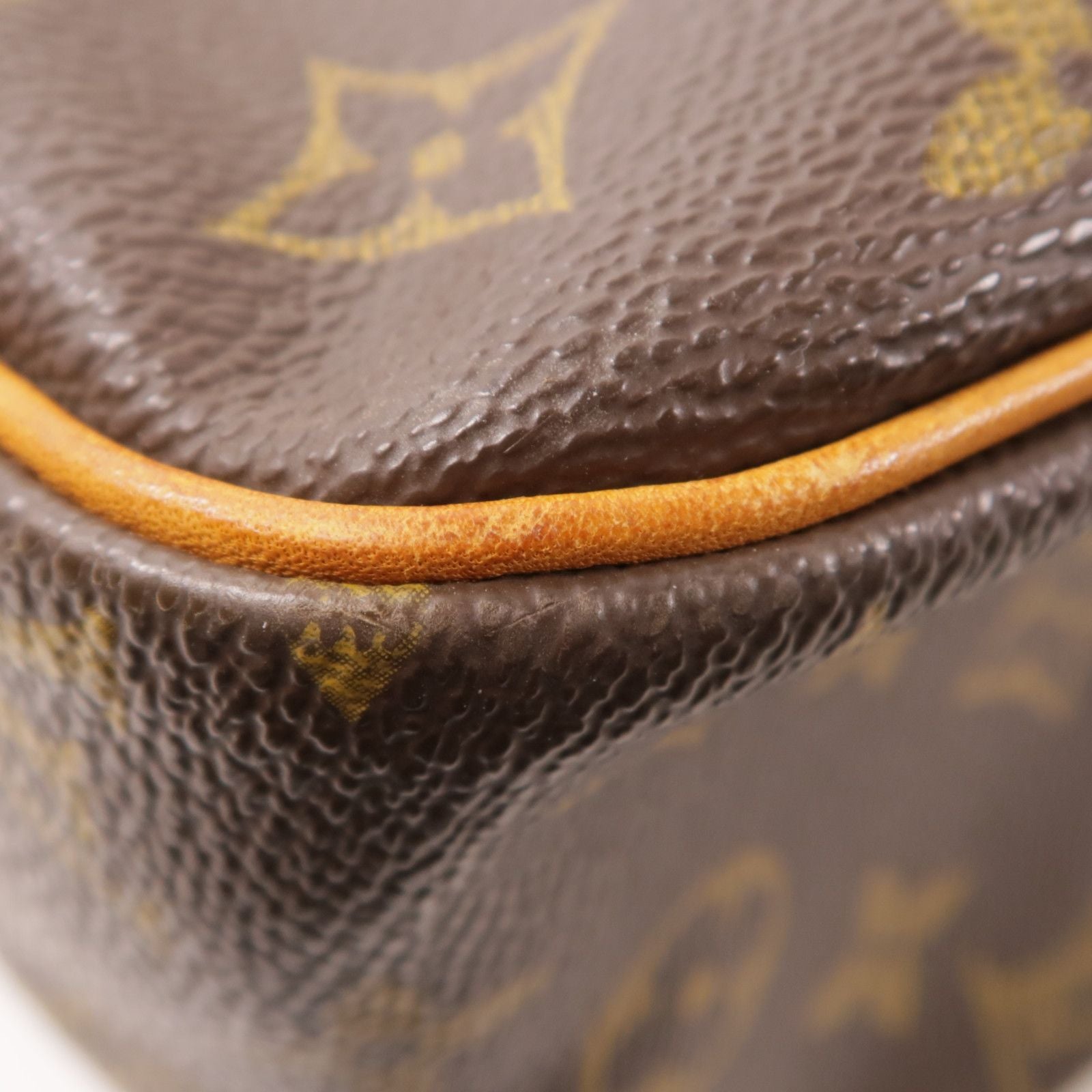 Louis Vuitton Monogram Cite Gm Gold Shoulder Bag Brown Shoulder Bag M 51181
