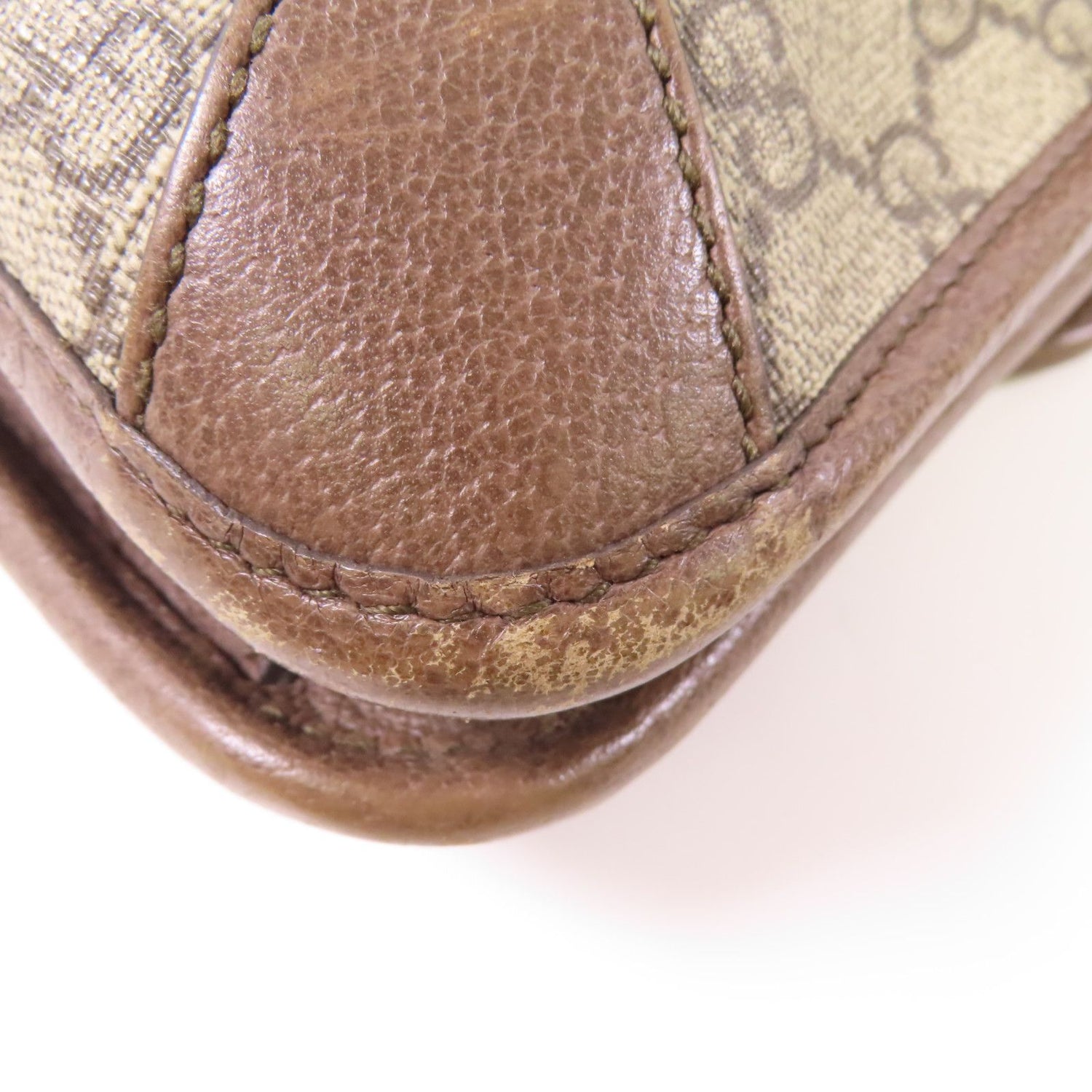 Gucci Painted Canvas Neo Vintage Medium Messenger Bag Golden Shoulder Bag Brown Beige/ebony Pvc Coated Ca
