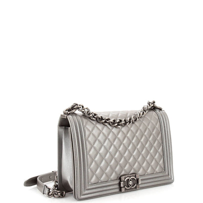Chanel Boy Flap Bag Quilted Caviar New Medium
