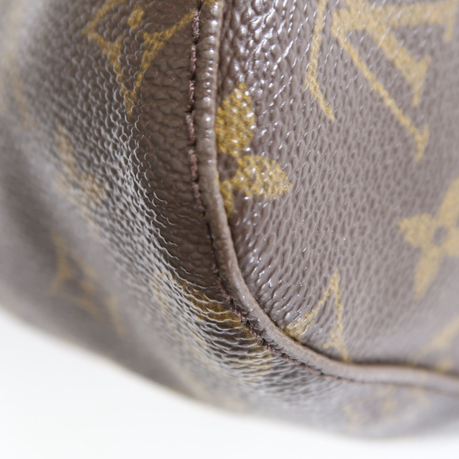 Louis Vuitton Looping MM, Monogram