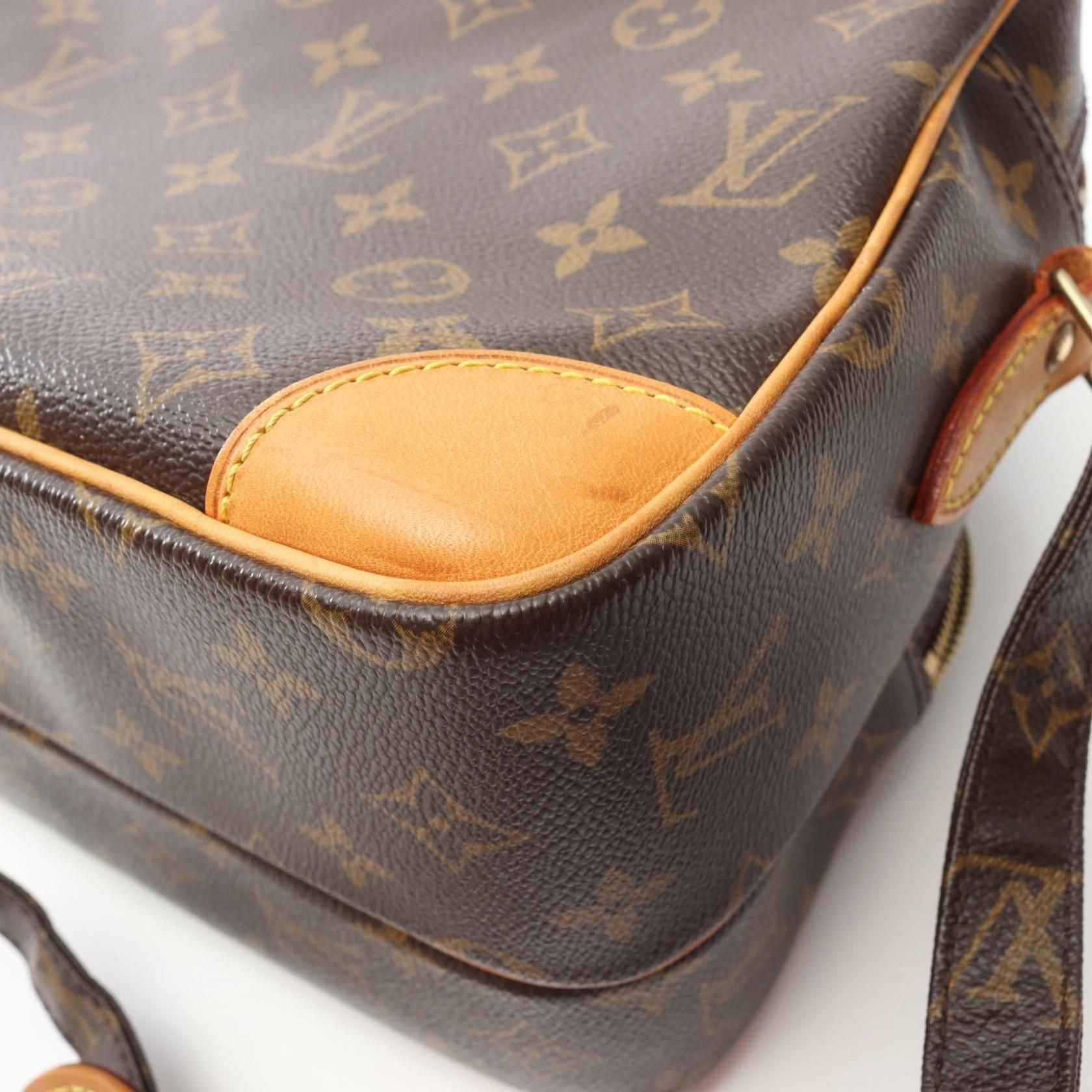 Louis Vuitton Nil 28, Monogram