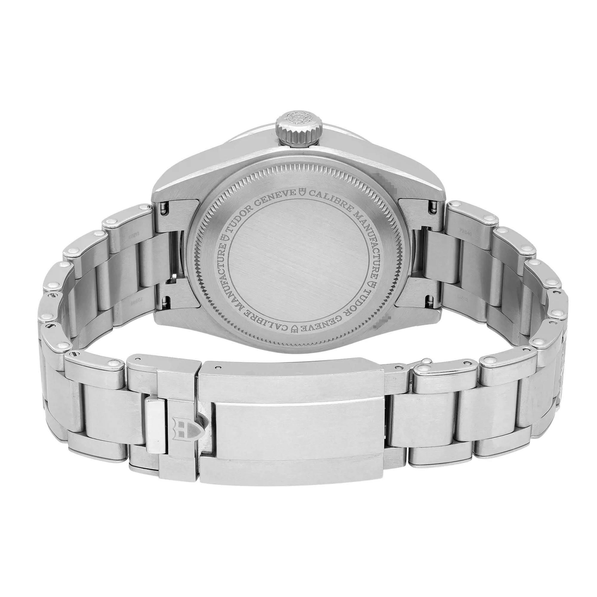 Tudor Black Bay Pro 39mm Steel Black Dial Automatic Mens Watch M79470-0001