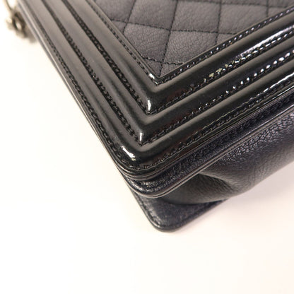 Chanel Black Cowhide Leather Crossbody Back Bag Calfskin (cowhide) Boy 28