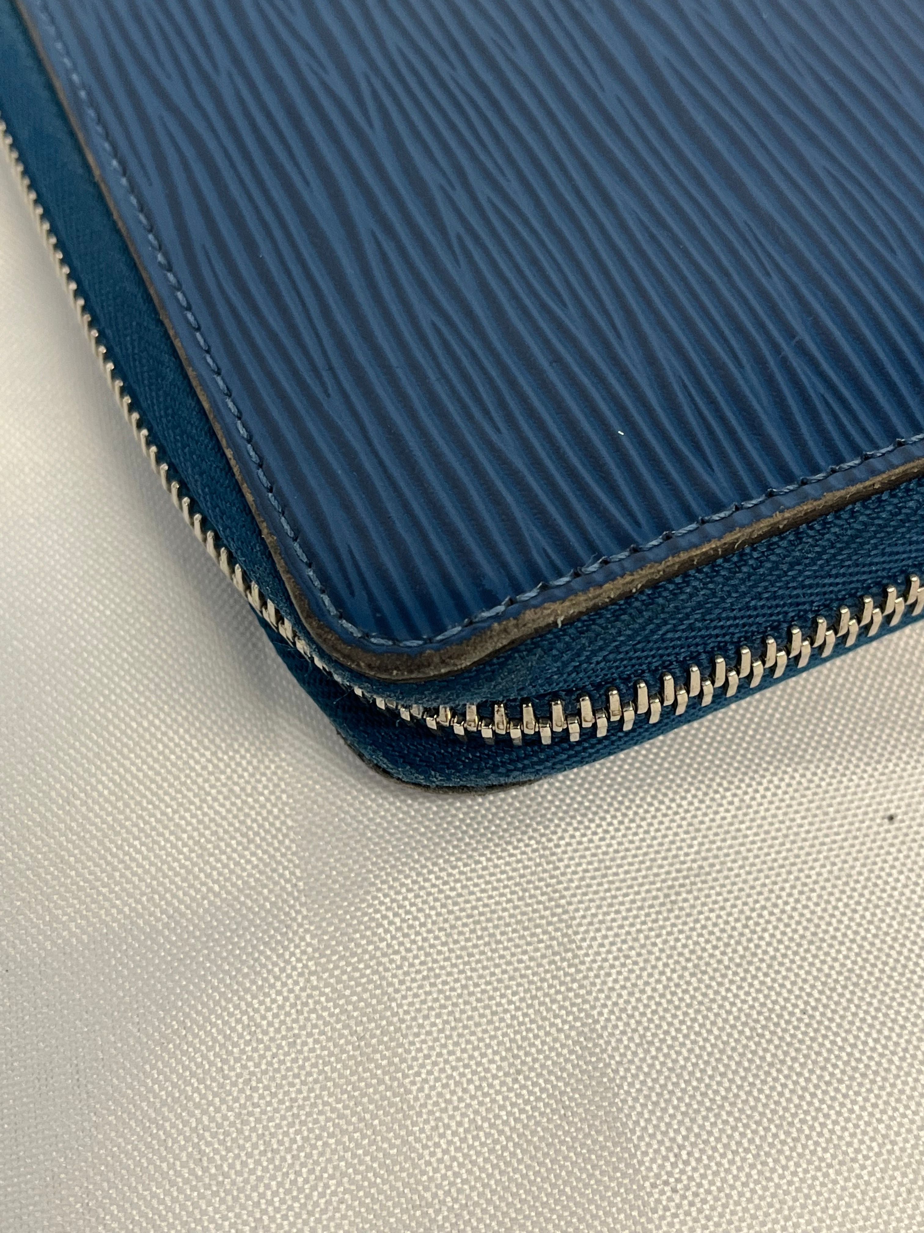 Louis Vuitton Epi Zippy Wallet