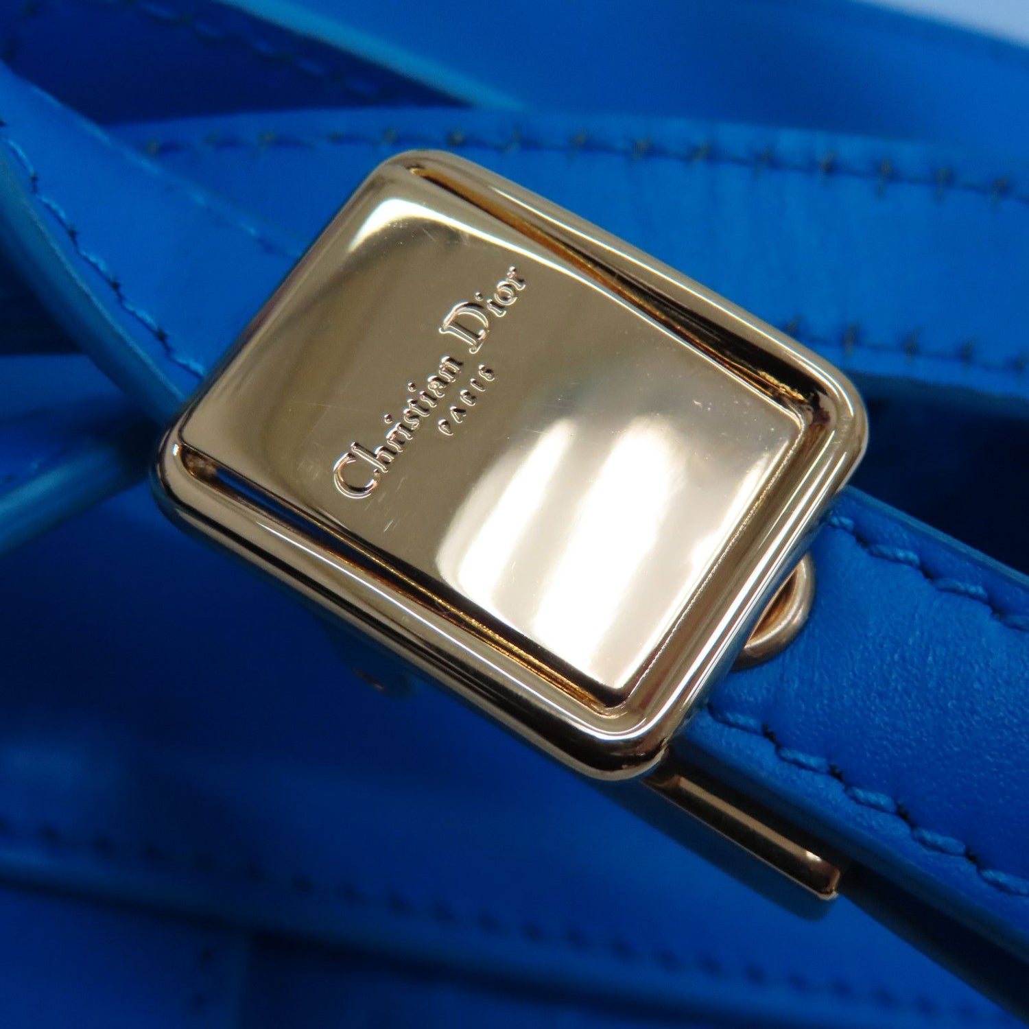 Dior 30 Montaigne Shoulder Bag Calfskin Blue Gold Metal