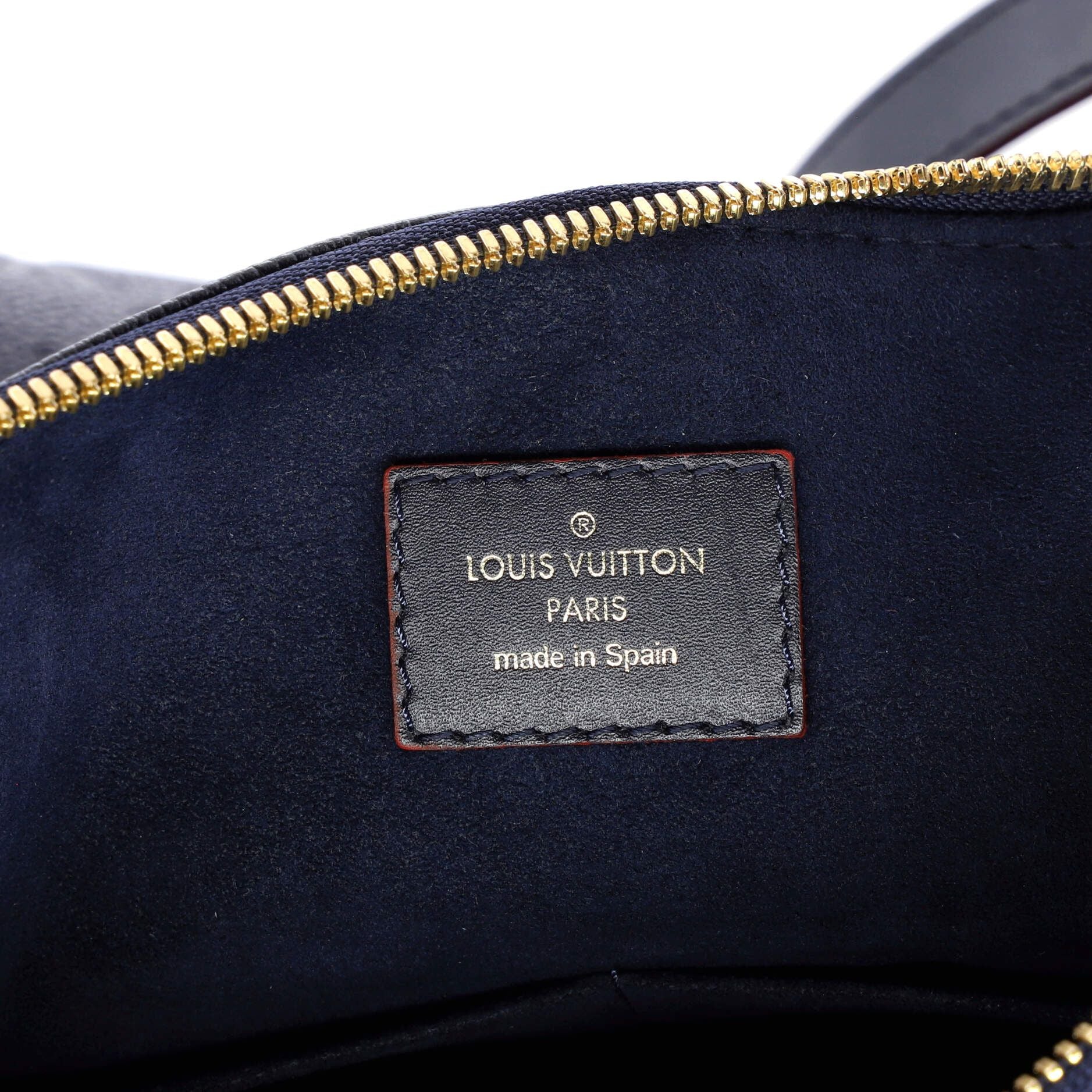 Louis Vuitton V Tote Monogram Empreinte Leather Mm