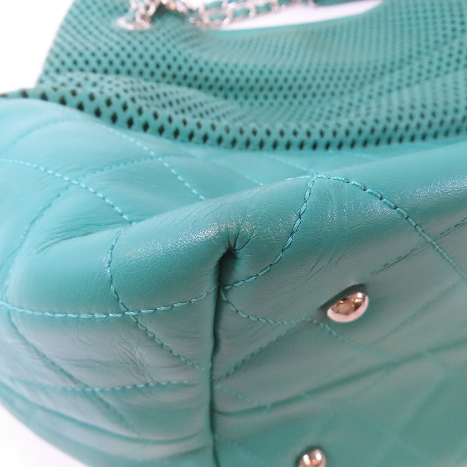 Chanel Green Diamond-shaped Sheepskin Leather Chain Shoulder Bag Silver Cross Shoulder Back