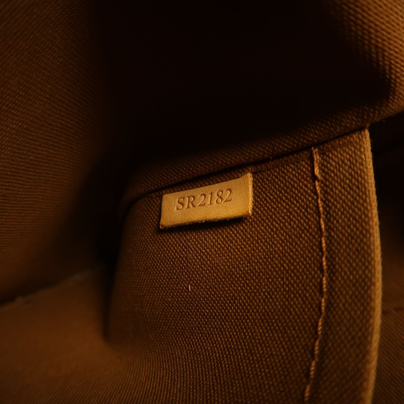 Louis Vuitton Palermo PM, Monogram