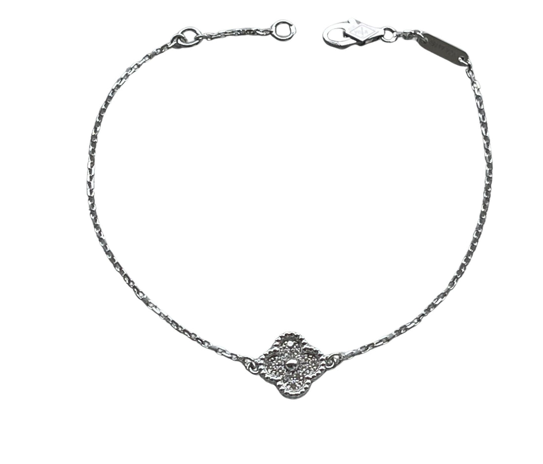 Van Cleef & Arpels Sweet Alhambra Diamond Pave 1 Motif White Gold Bracelet