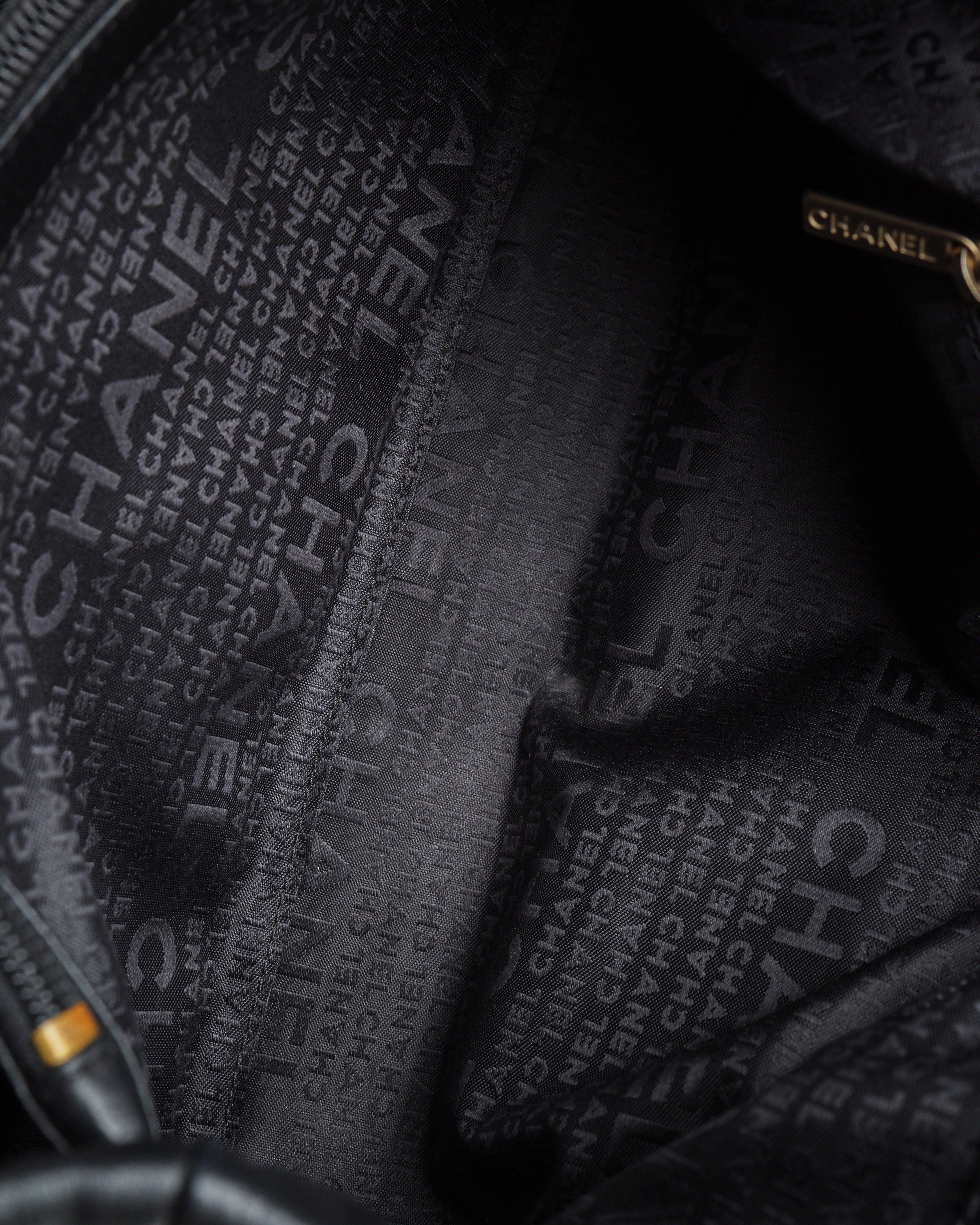 Chanel Caviar Cc Handle Bag