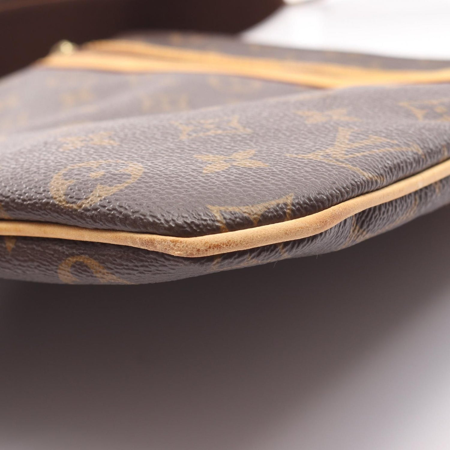 Louis Vuitton Bosphore Pochette, Monogram