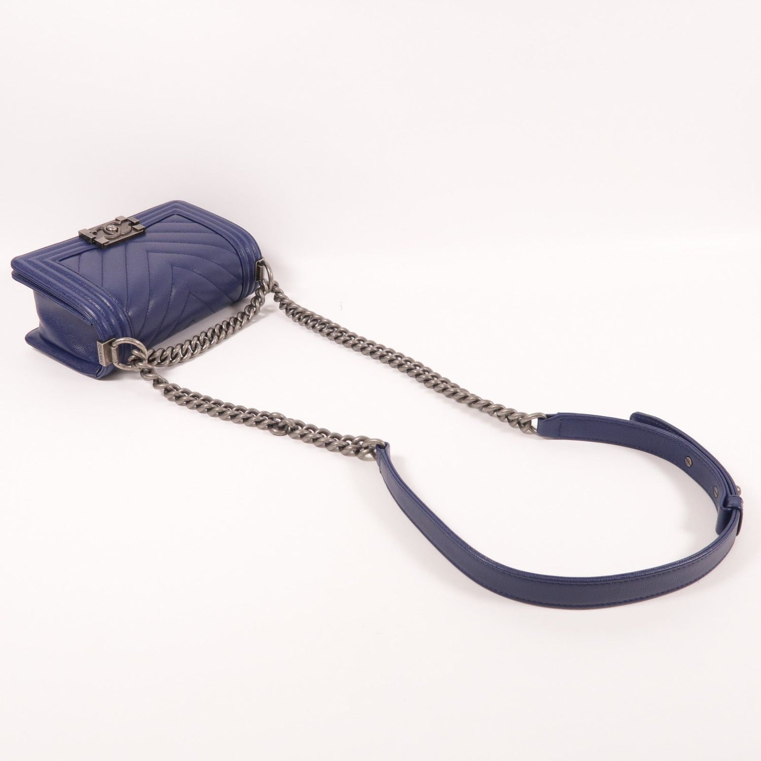 Chanel Blue Cowhide Leather Boy 7.9 Crossbody Back Bag Calfskin (cowhide)