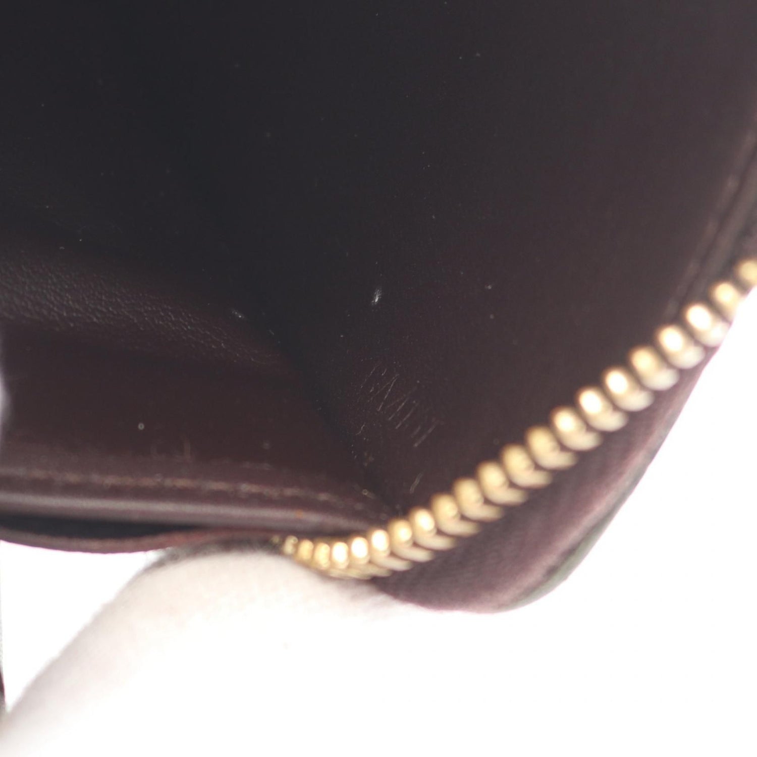 Louis Vuitton Zippy Wallet Amarrant Purple Around Long Wallet M 93522