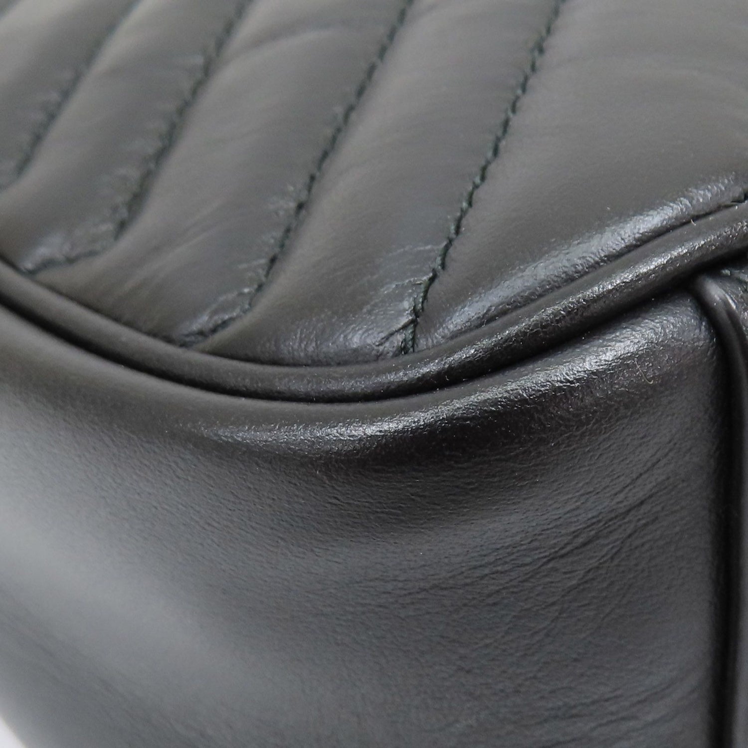 Gucci GG Marmont Small Shoulder Bag Calfskin Black 443497