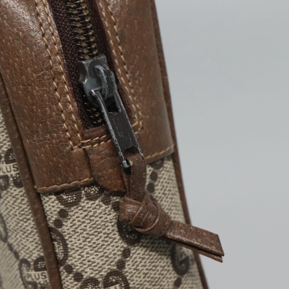 Gucci Gg Plus Supreme Clutch Bag Pvc Beige Brown Auth