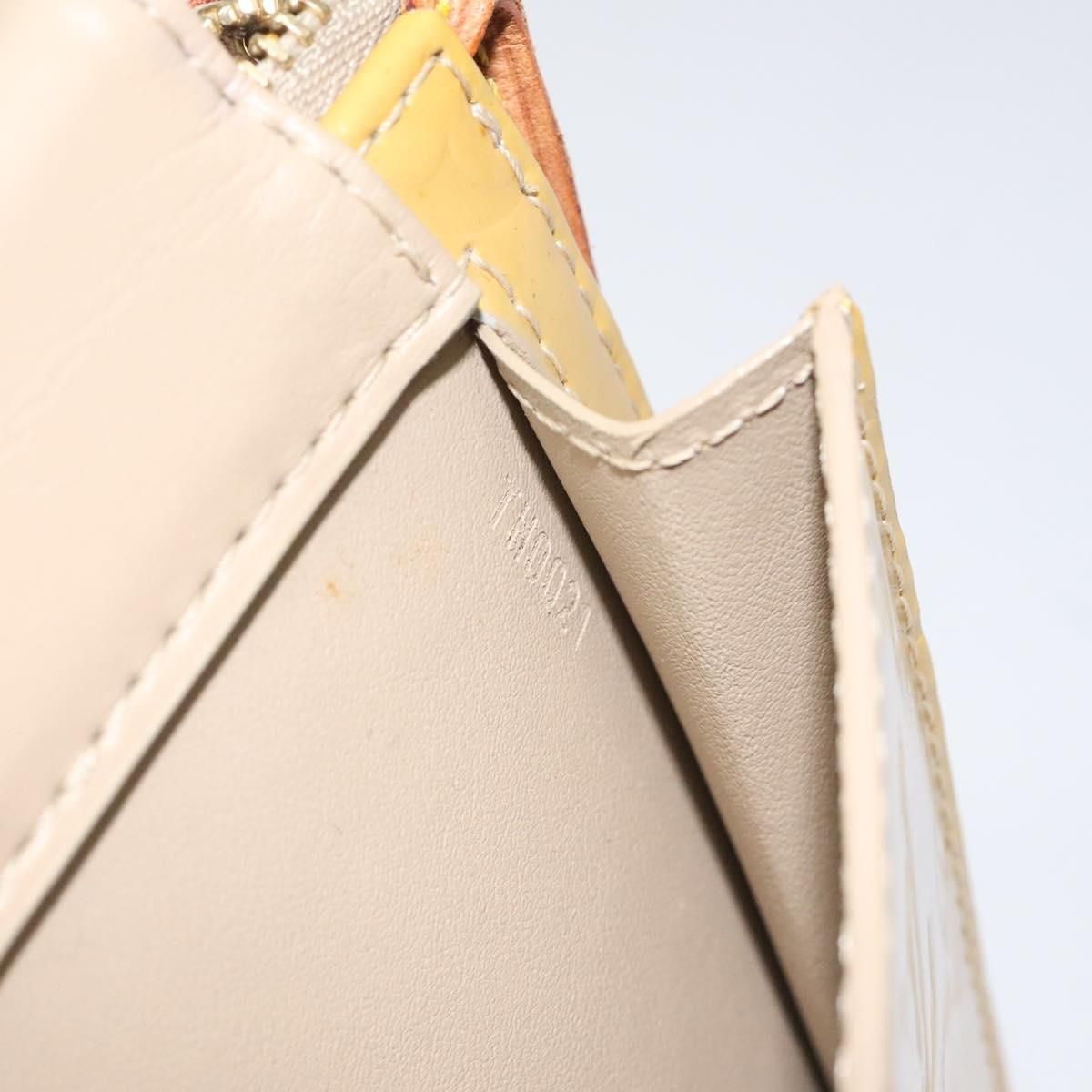 Louis Vuitton Vernis Motto Accessory Pouch Beige M 91136 Lv Auth