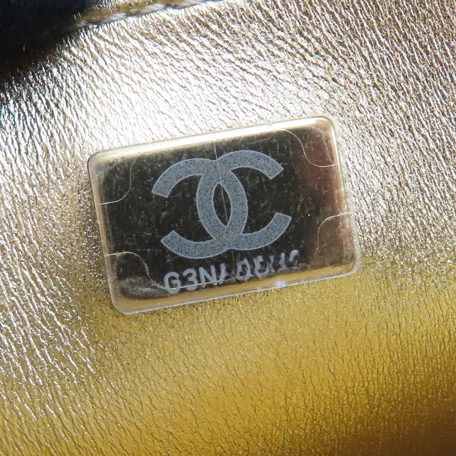 Chanel Matelasse Star Shoulder Bag Lambskin Gold