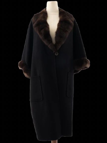 Perfect Loro Piana Black Cashmere Wool Coat with Fur Collar Size M