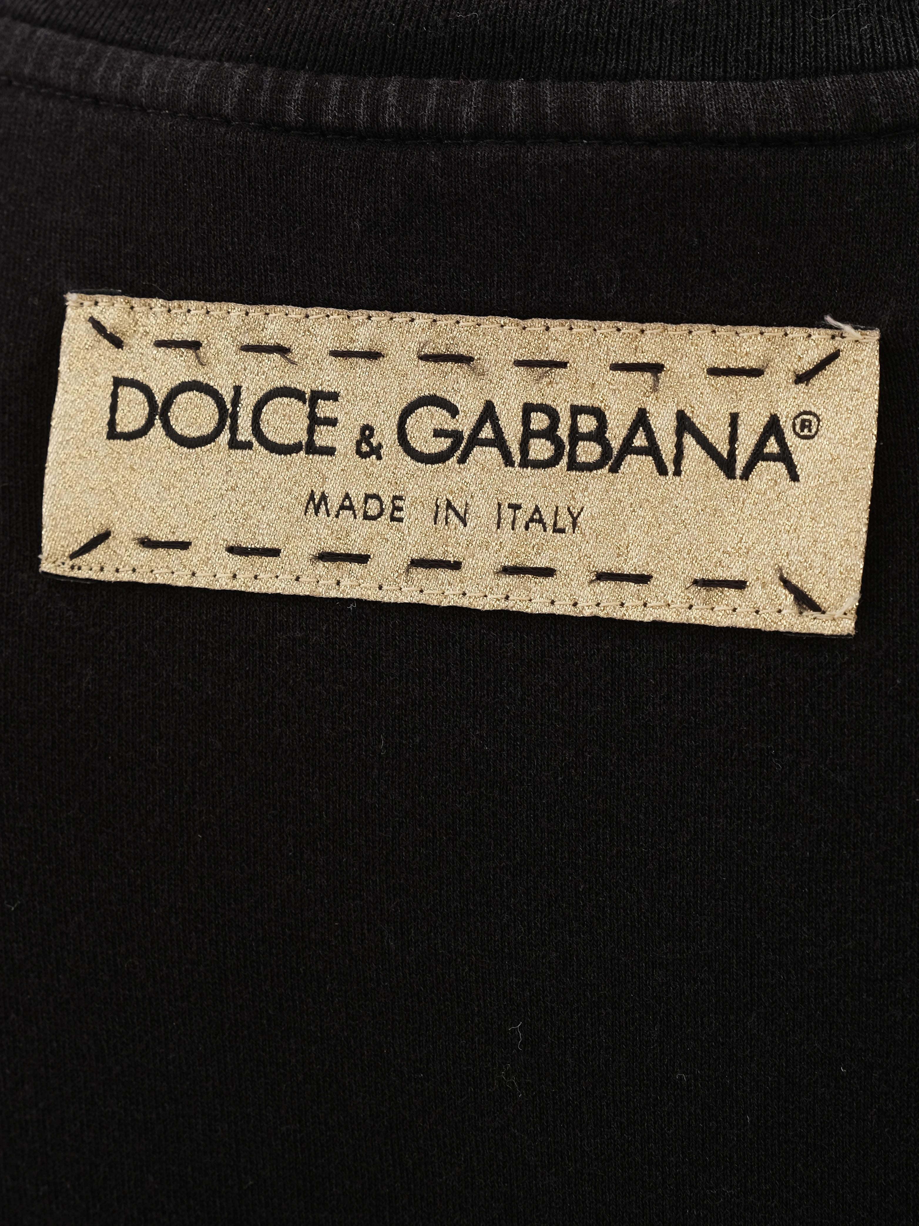 Excellent Dolce Gabbana Black T-Shirt Size S with D&amp;G Heart Design