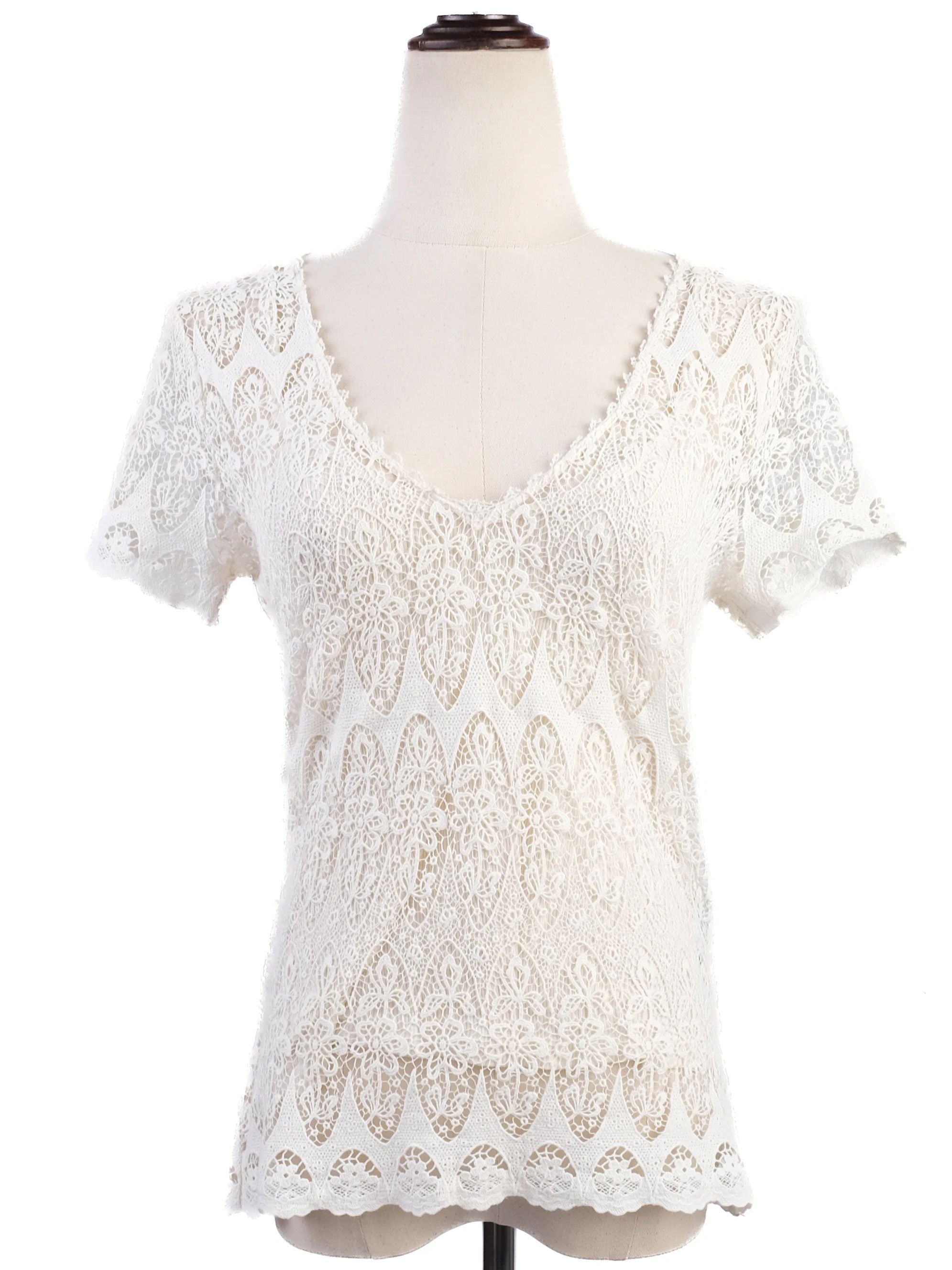Excellent Ralph Lauren White Lace Top Size S Floral Design