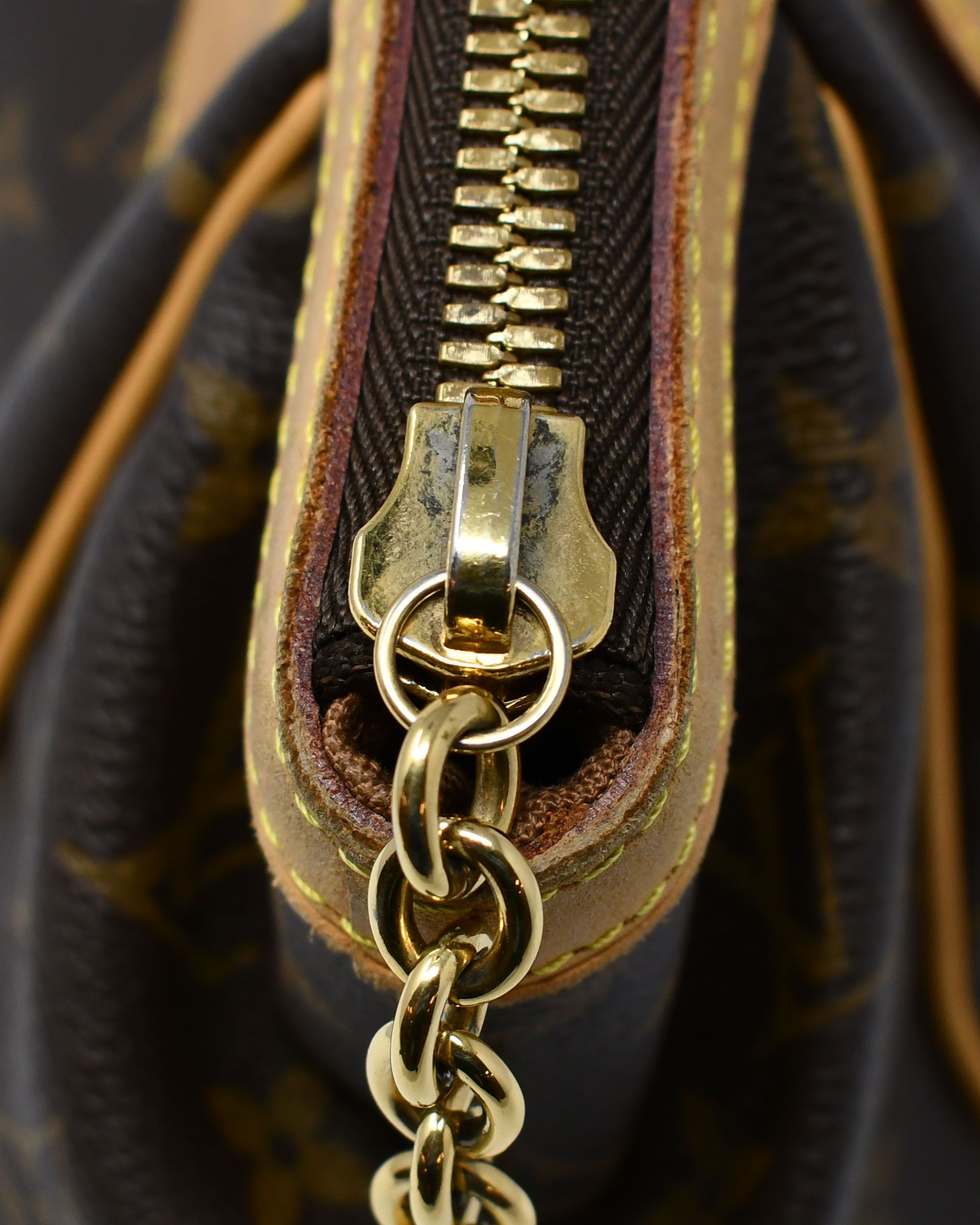 Louis Vuitton Tivoli PM Monogram