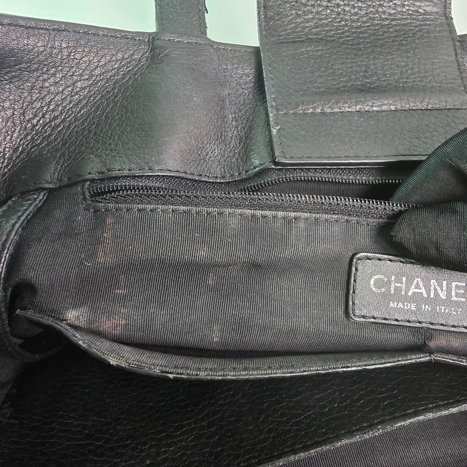 Chanel Turn-around Ligne Black Deerskin